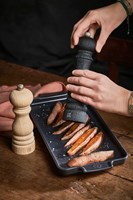 PARIS NATURE & BLACK PLAQUE MIGNARDISE 60749 © Eric Marin